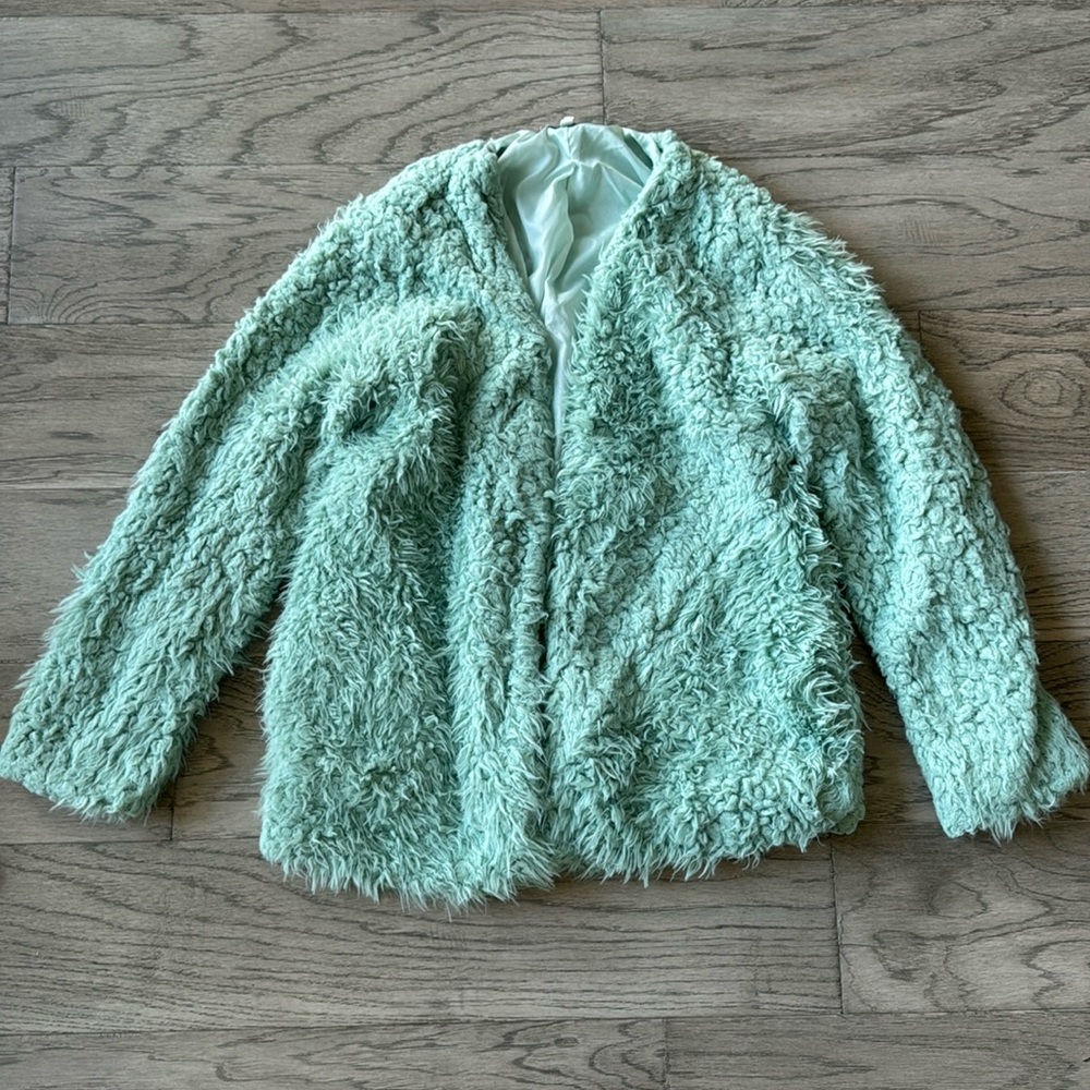 Charlotte Russe furry long sleeve jacket with pockets